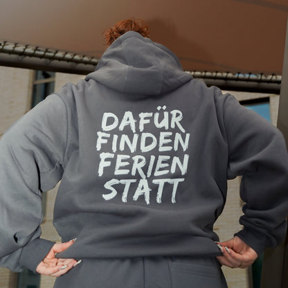 Lager Hoodie